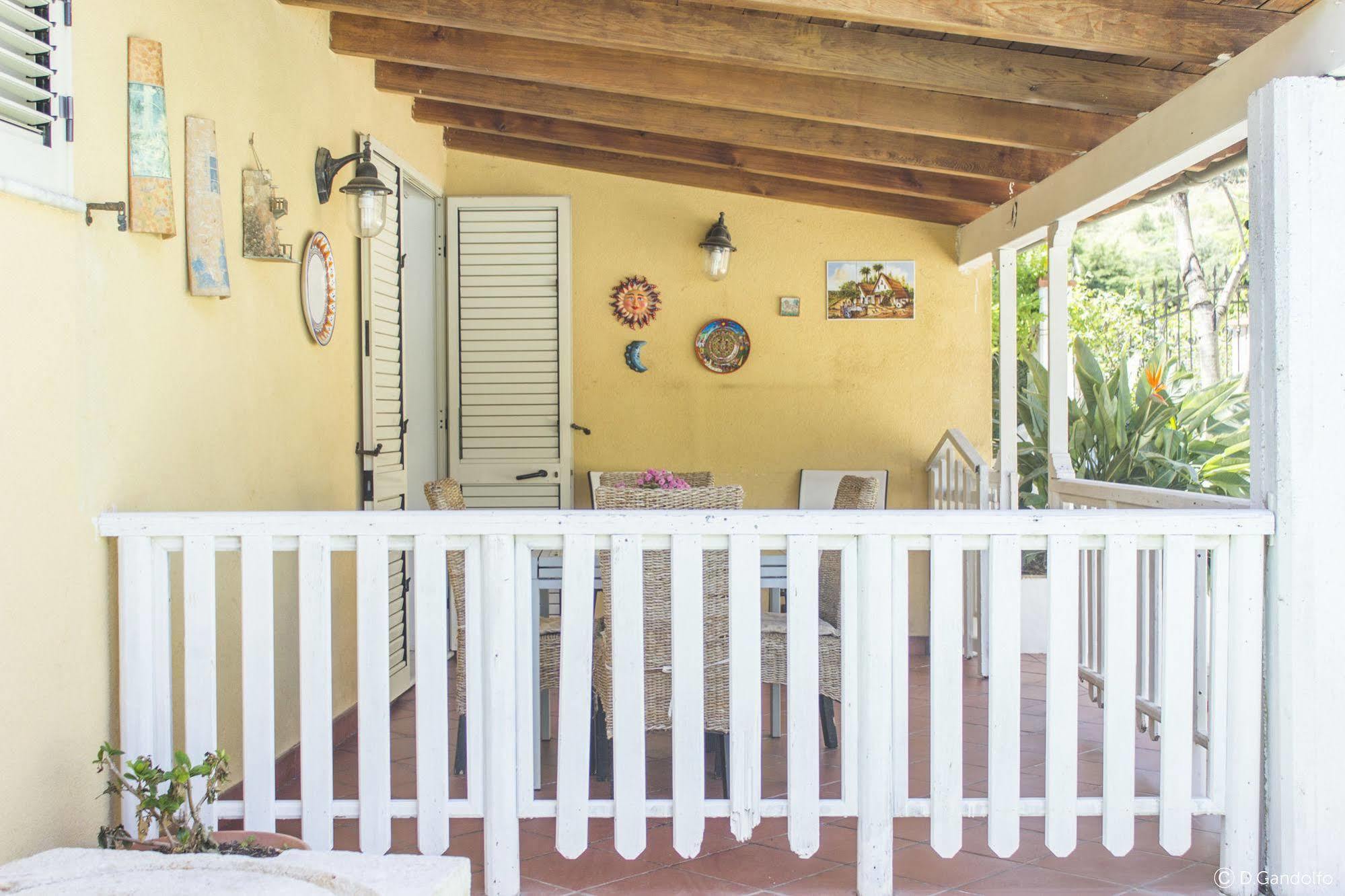 Villa Gagliardetta カステッランマーレ・デル・ゴルフォ エクステリア 写真